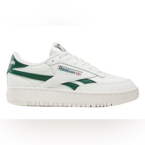 Reebok Women’s Leather Club C Double Sneakers sz 11